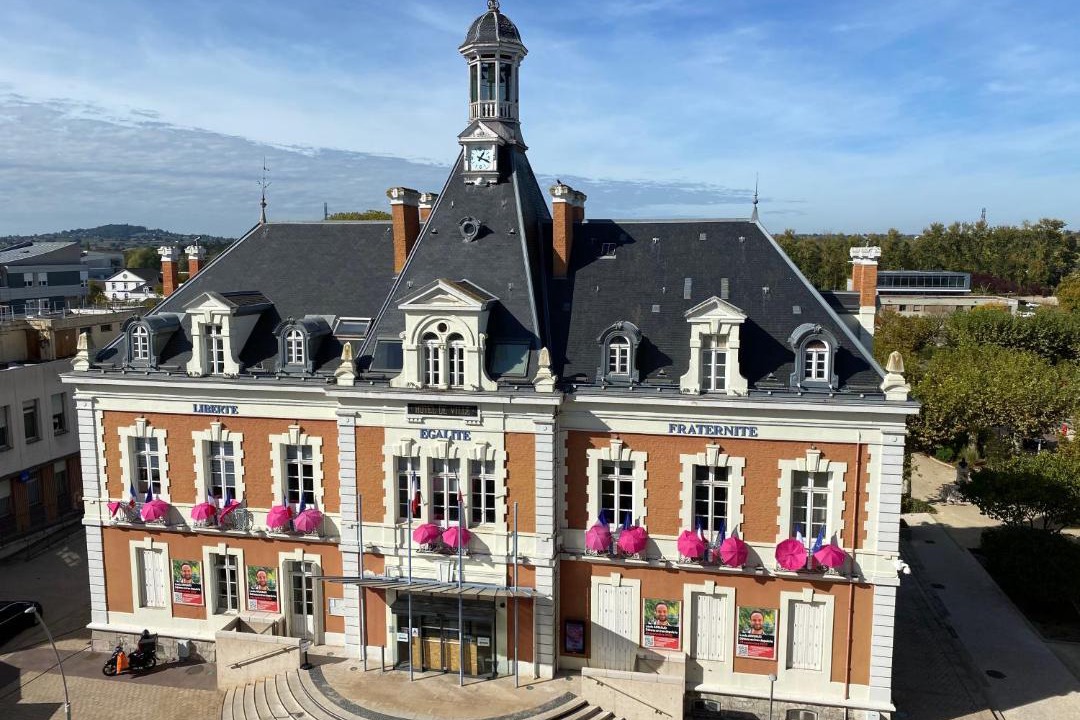 Photo of Buildings in Montceau-les-Mines