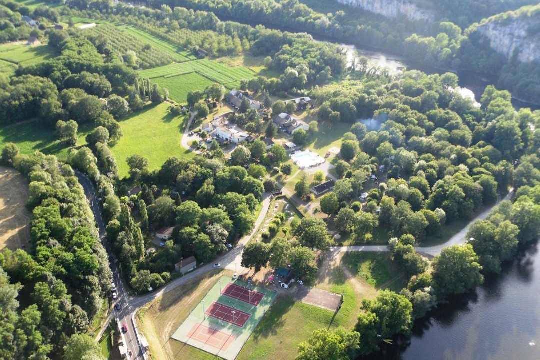 Photo of Others in Gluges