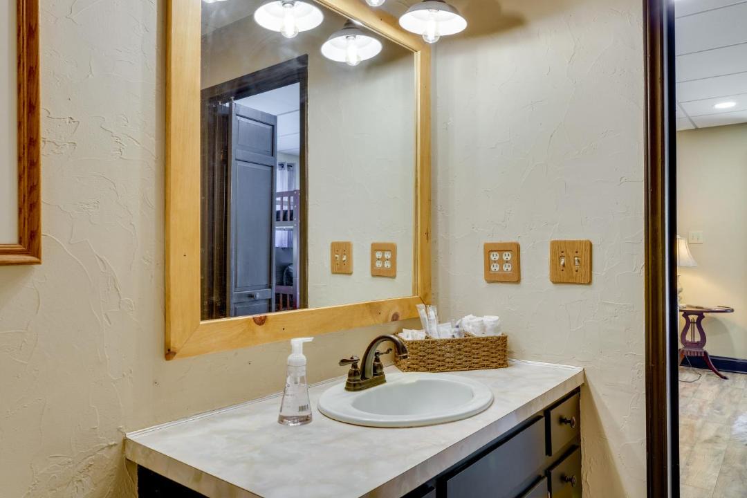 Photo of Bathroom in Hickory