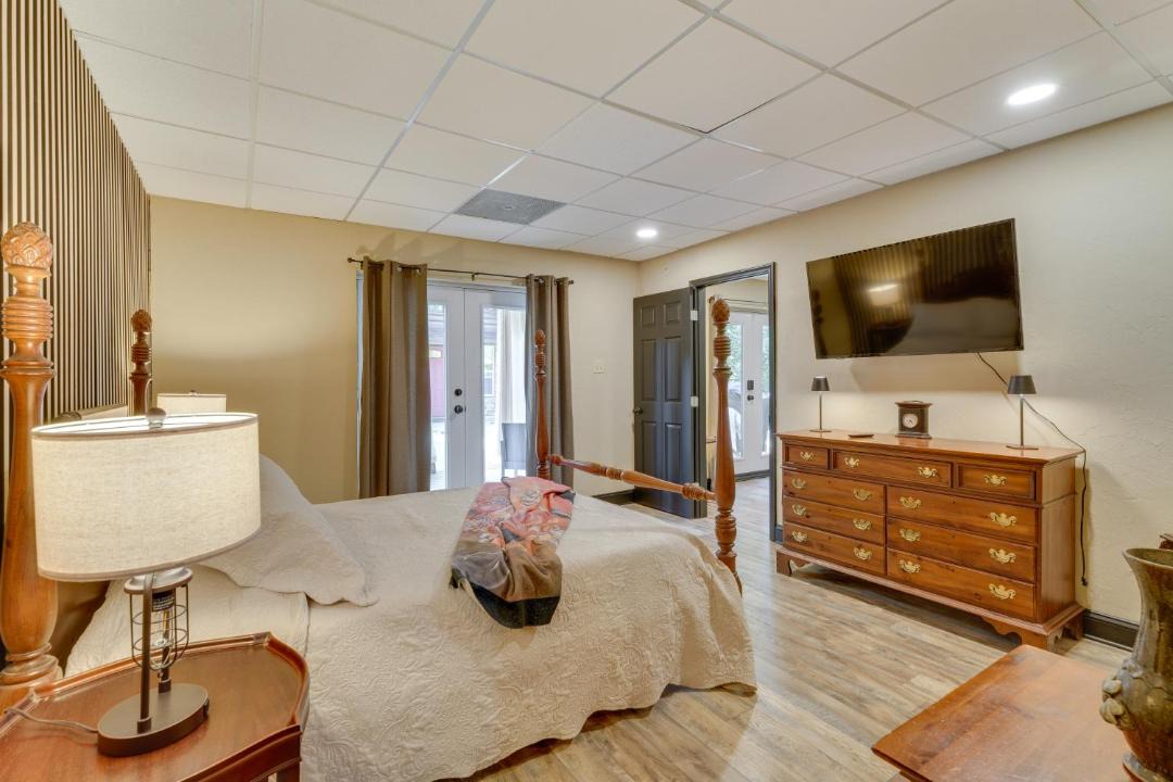 Photo of Bedroom in Hickory