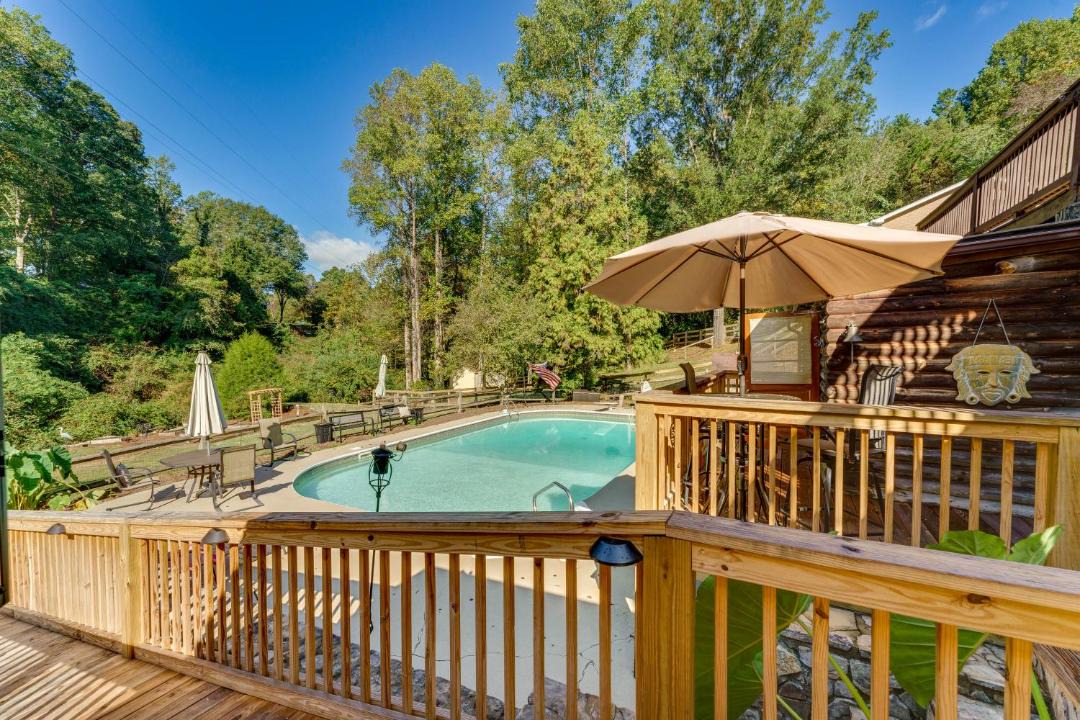 Photo of Outdoor in Hickory