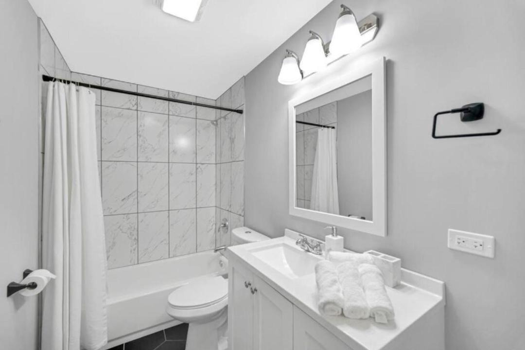 Photo of Bathroom in Forest Park