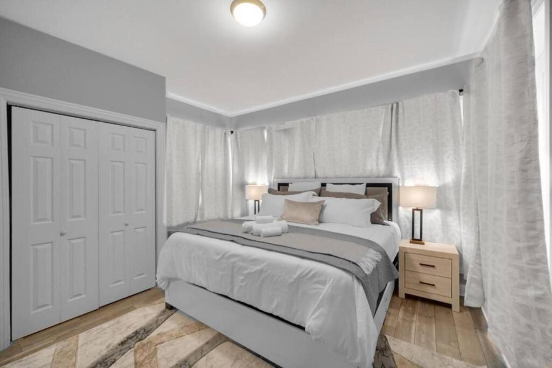 Photo of Bedroom in Forest Park