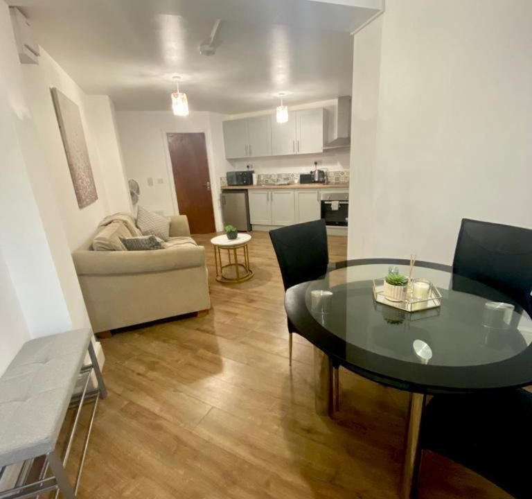 Photo of Livingroom in Patchway