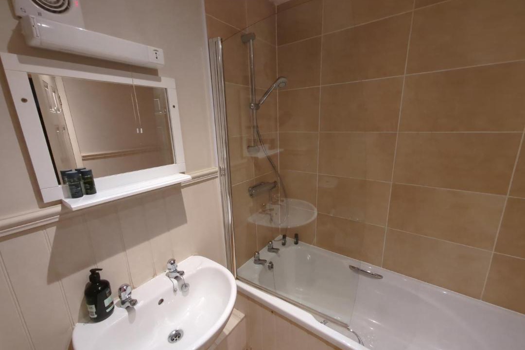 Photo of Bathroom in Castle Bytham