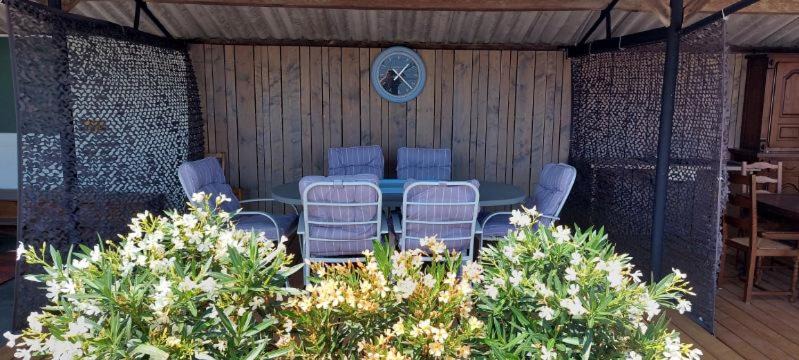 Photo of Others in Tremont