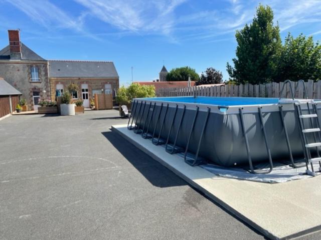 Photo of Others in Tremont