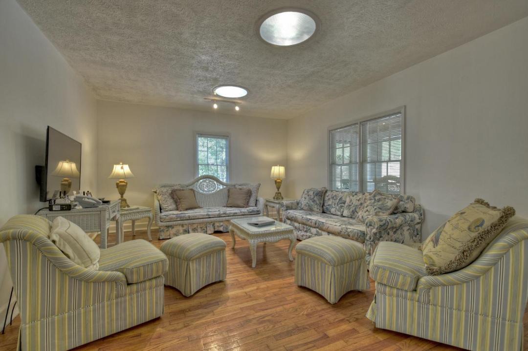 Photo of Livingroom in Williamstown