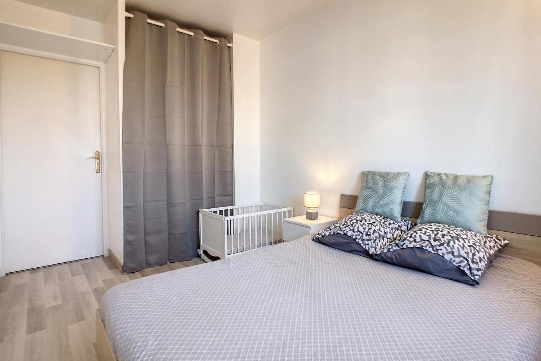 Photo of Bedroom in Bussy-Saint-Georges