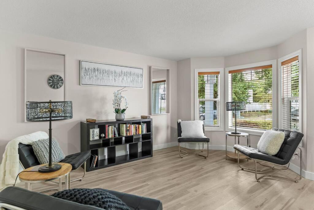 Photo of Others in Battle Ground