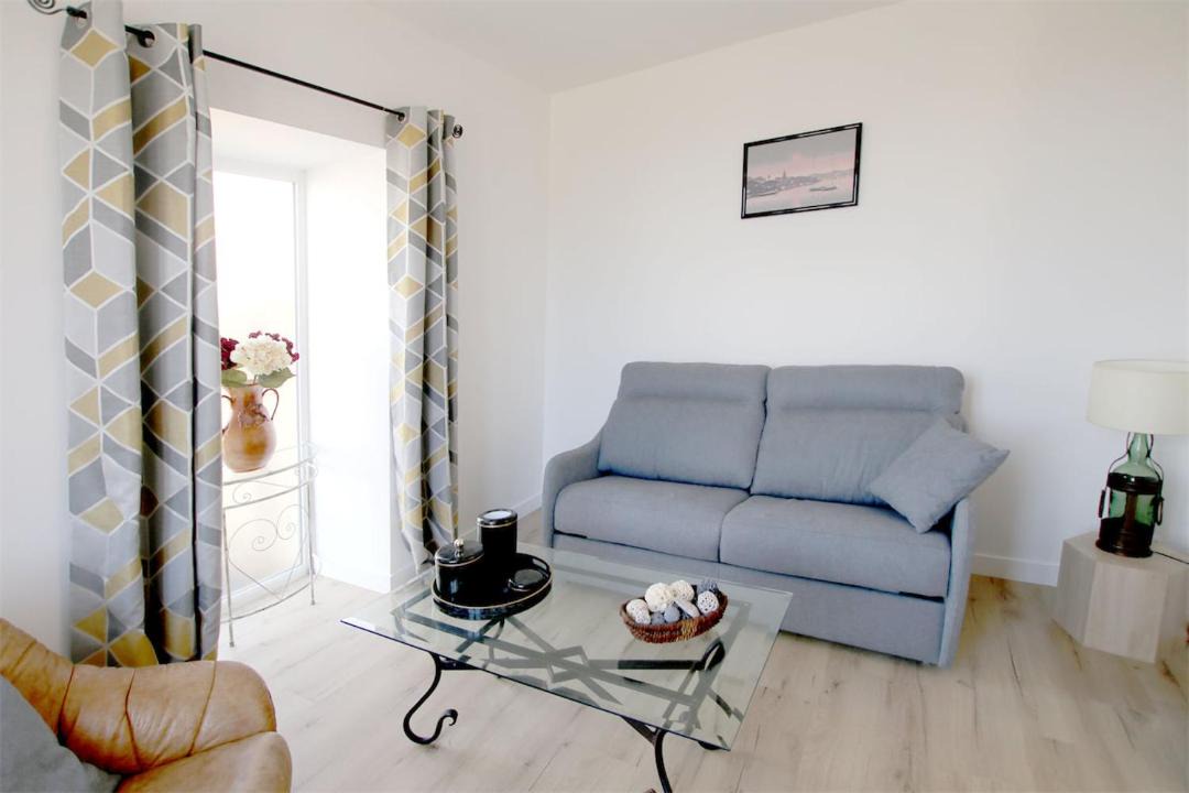 Photo of Livingroom in Tremont