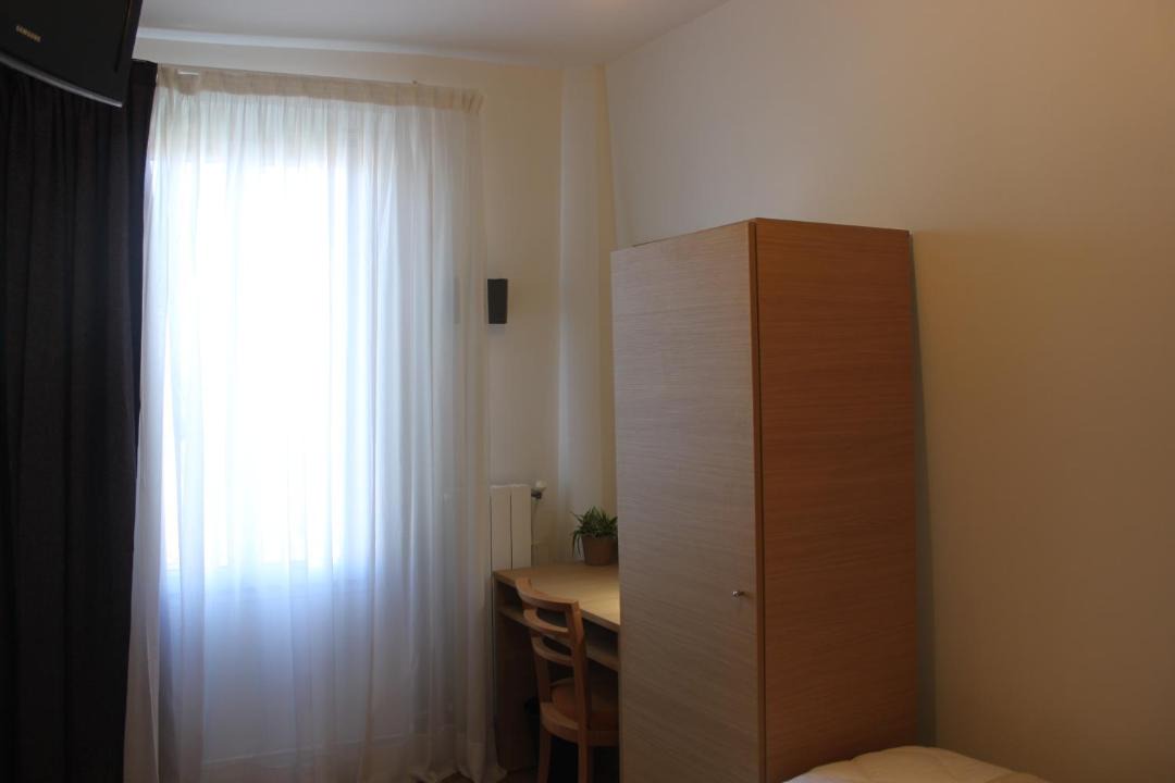 Photo of Bedroom in Charonne