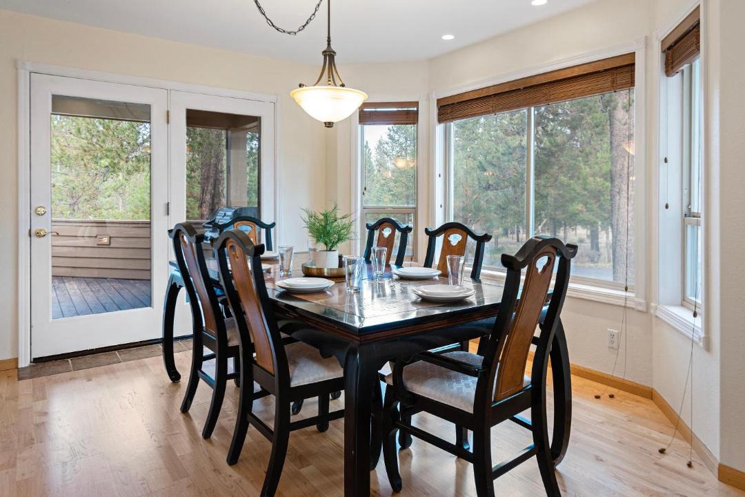 Photo of Livingroom in Redmond