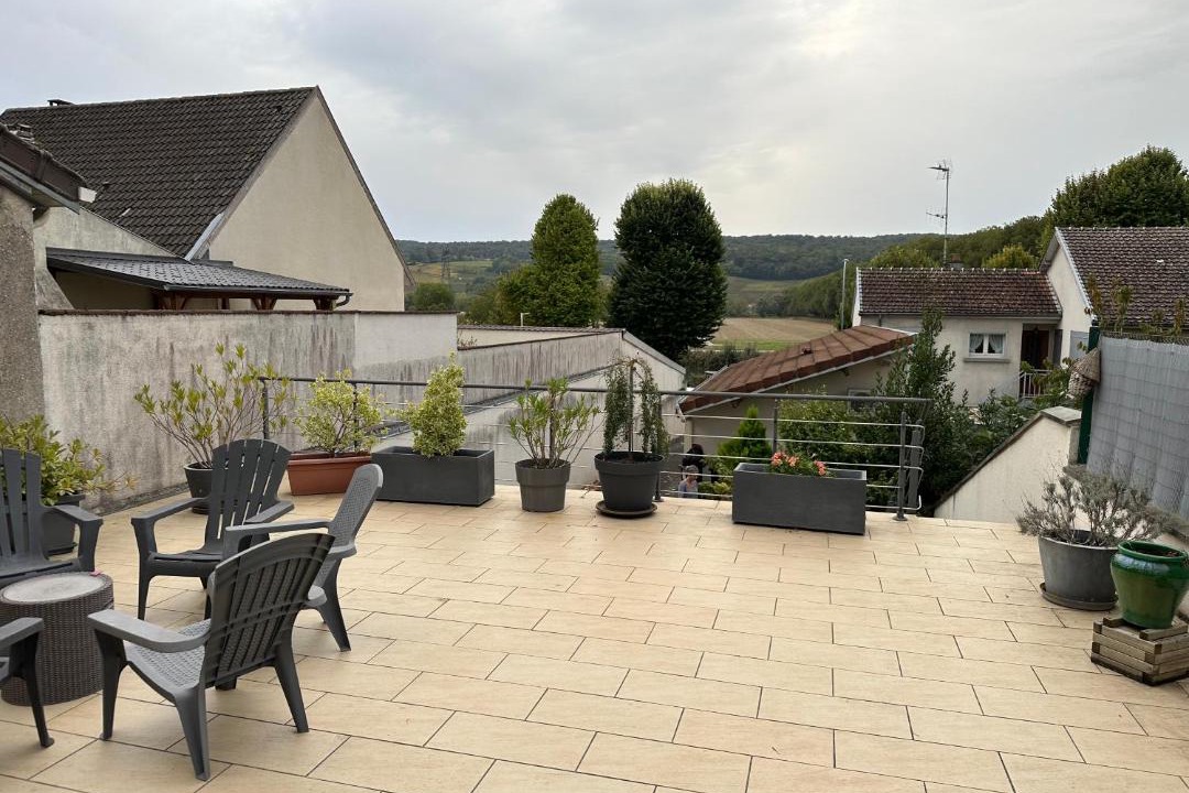 Photo of Patio Balcony in Damery