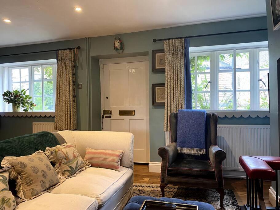 Photo of Others in West Knoyle