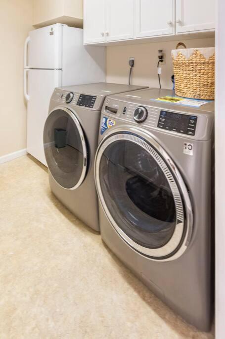 Photo of Others in Murphys