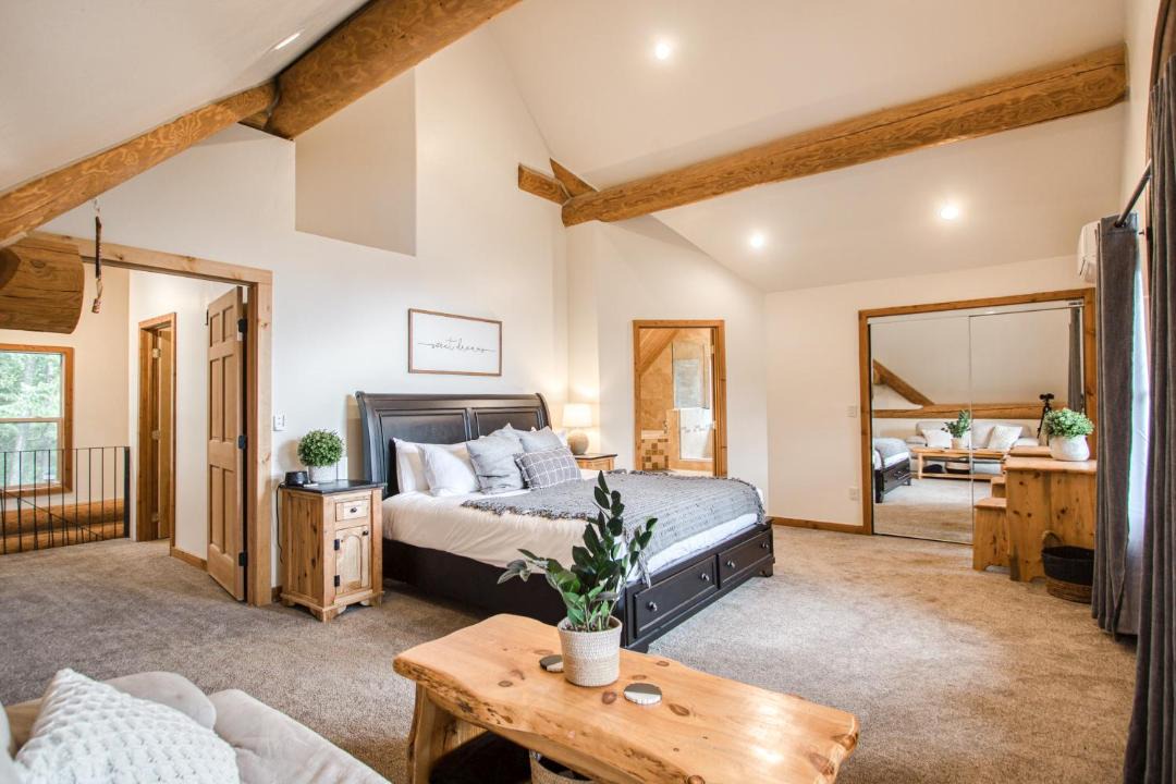 Photo of Bedroom in Sagle