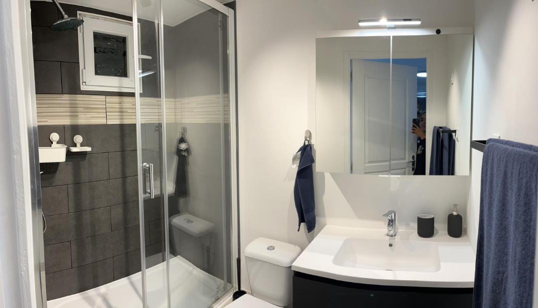 Photo of Bathroom in Conflans-Sainte-Honorine