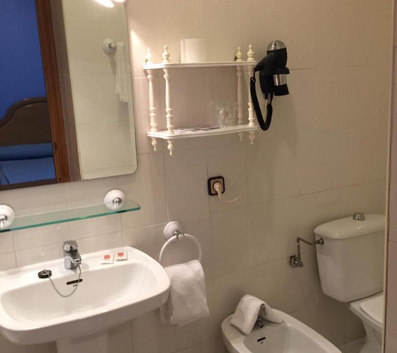 Photo of Bathroom in Javier