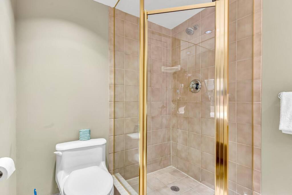 Photo of Bathroom in Oro-Medonte