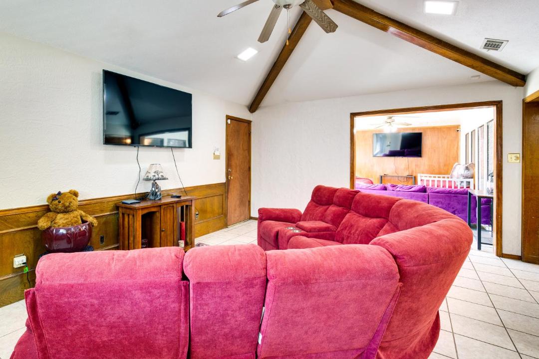 Photo of Livingroom in Duncanville