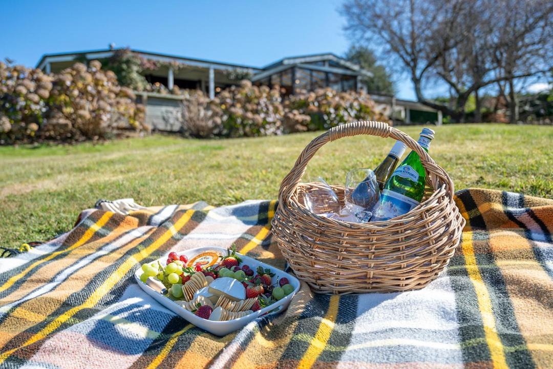 Photo of Others in Acacia Bay