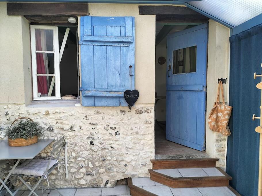 Photo of Buildings in Ecardenville-sur-Eure