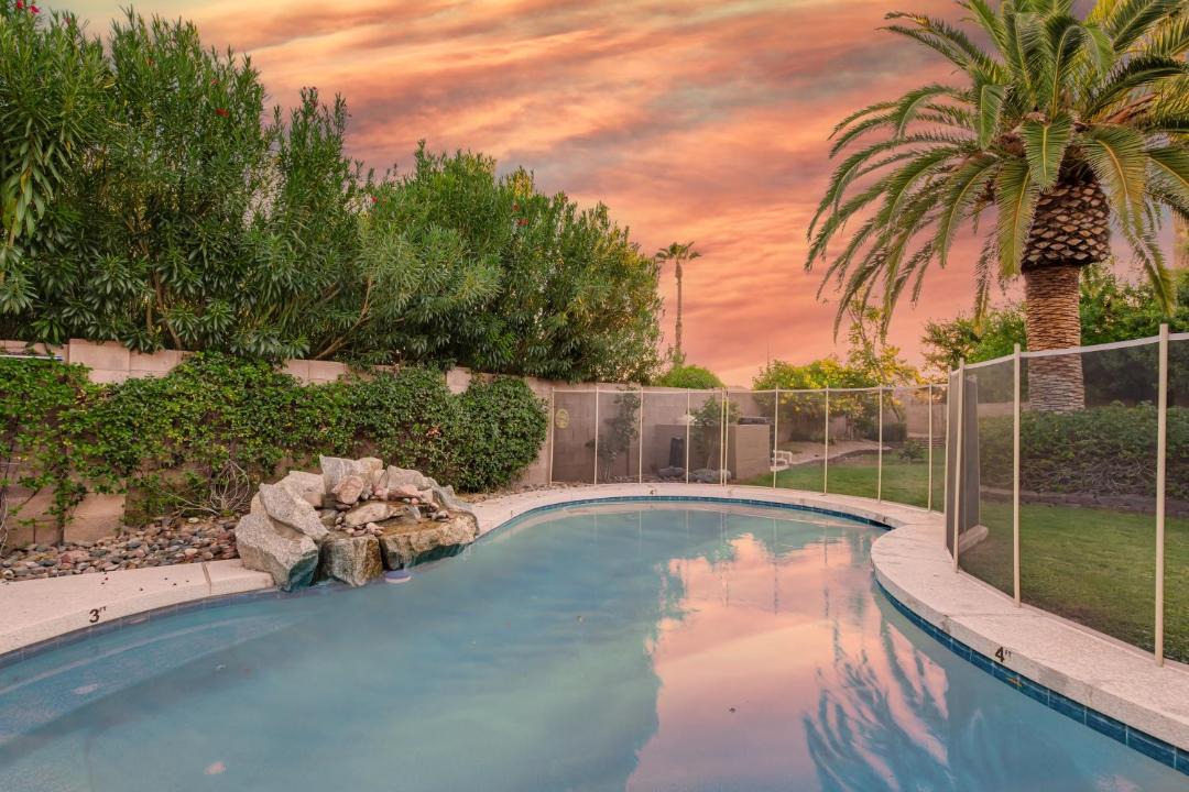 Photo of Outdoor in Paradise Valley Village