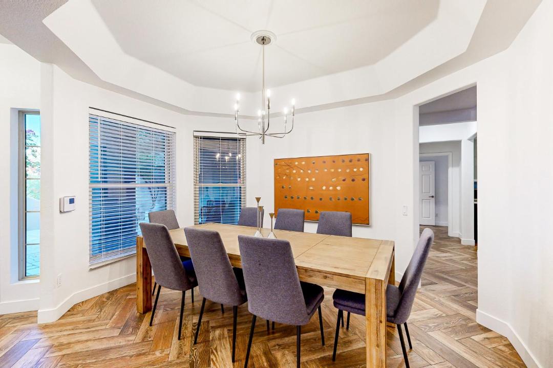 Photo of Livingroom in Paradise Valley Village