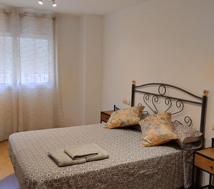 Photo of Bedroom in Flix