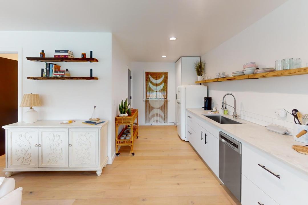 Photo of Others in Fox Island