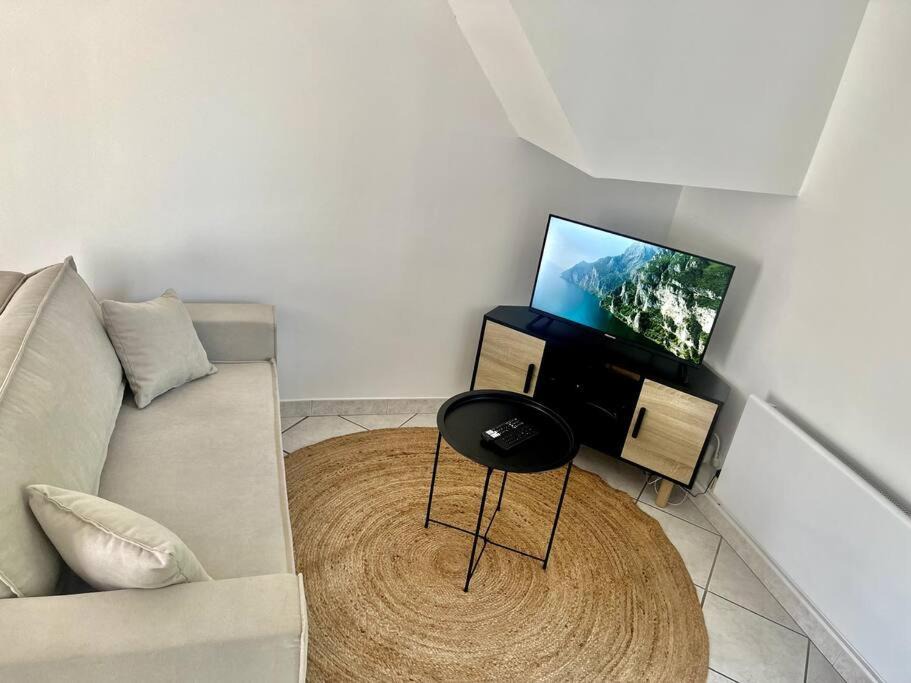 Photo of Livingroom in Moirans