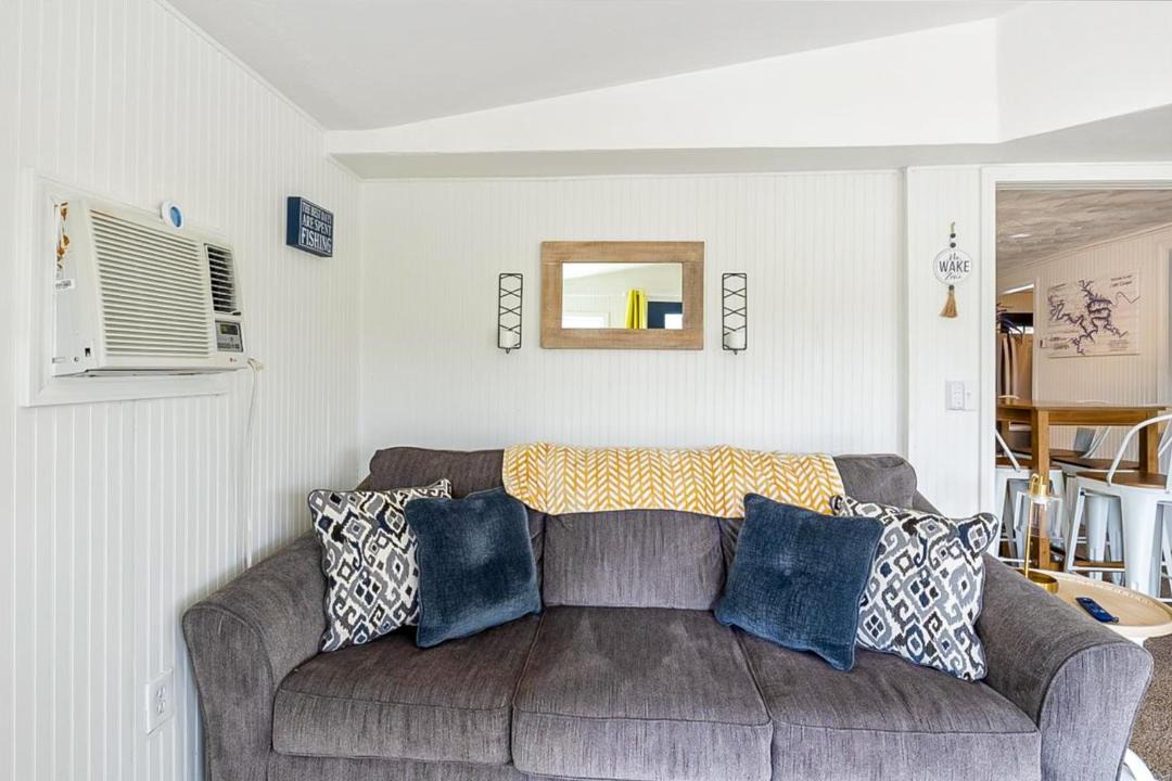Photo of Livingroom in Gravois Mills
