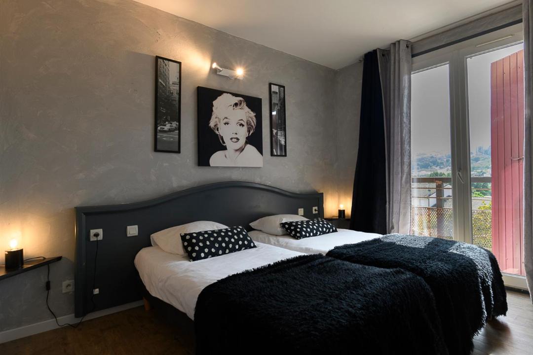 Photo of Bedroom in Saint-Jean-en-Royans