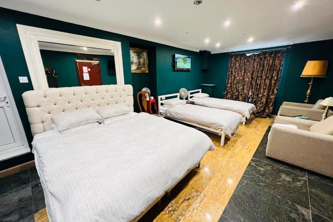 Photo of Bedroom in Ealing Common