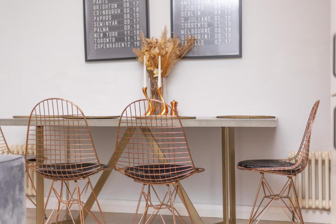 Photo of Others in Kilburn