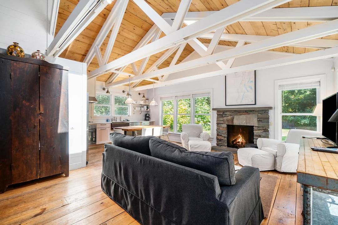 Photo of Livingroom in Glen Arbor