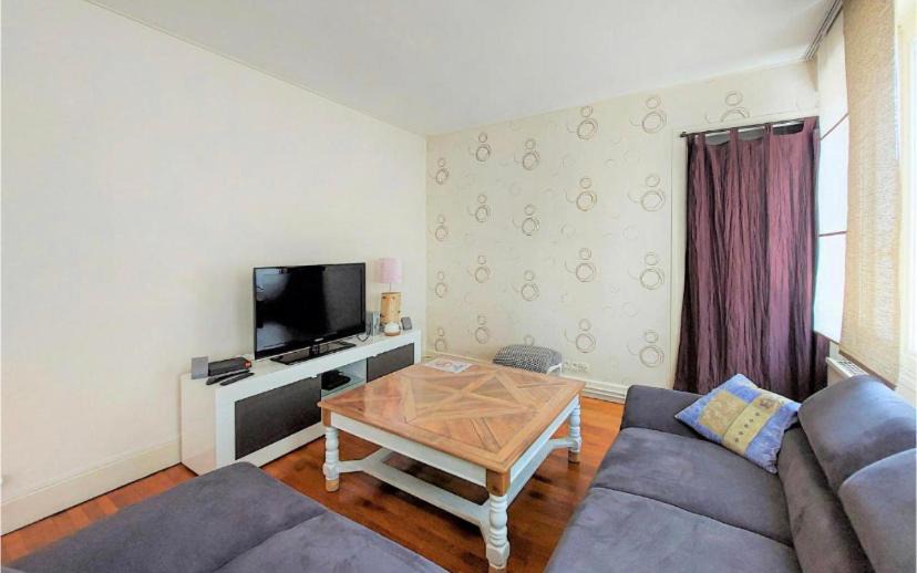 Photo of Livingroom in Troyes