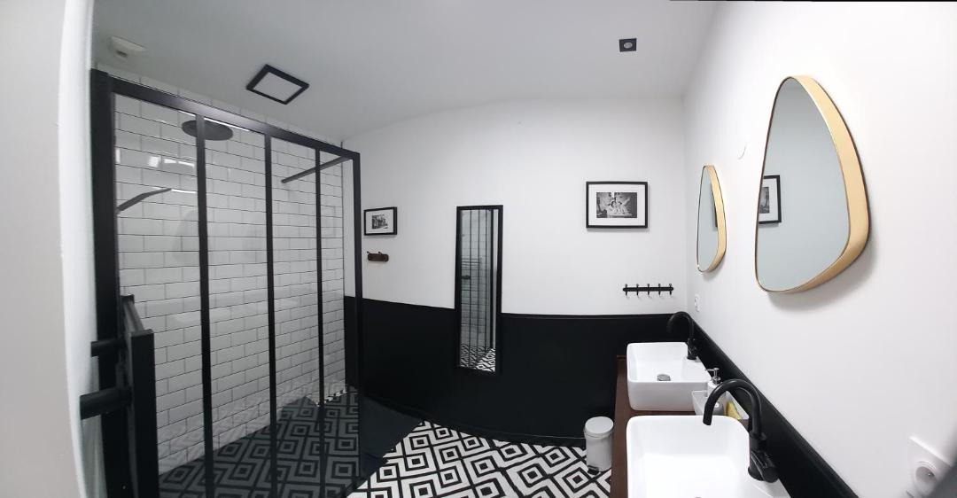 Photo of Bathroom in Le Pallet