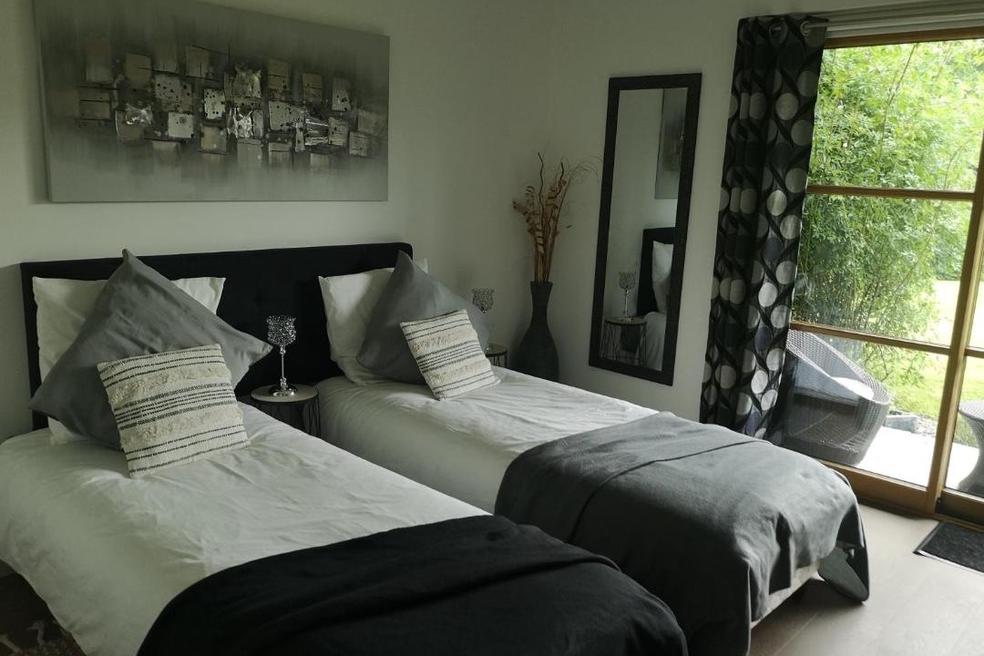Photo of Bedroom in Surville