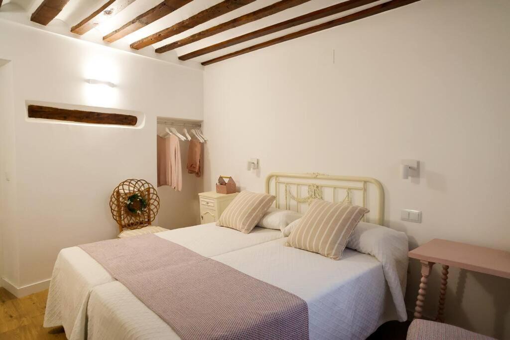Photo of Bedroom in Huete