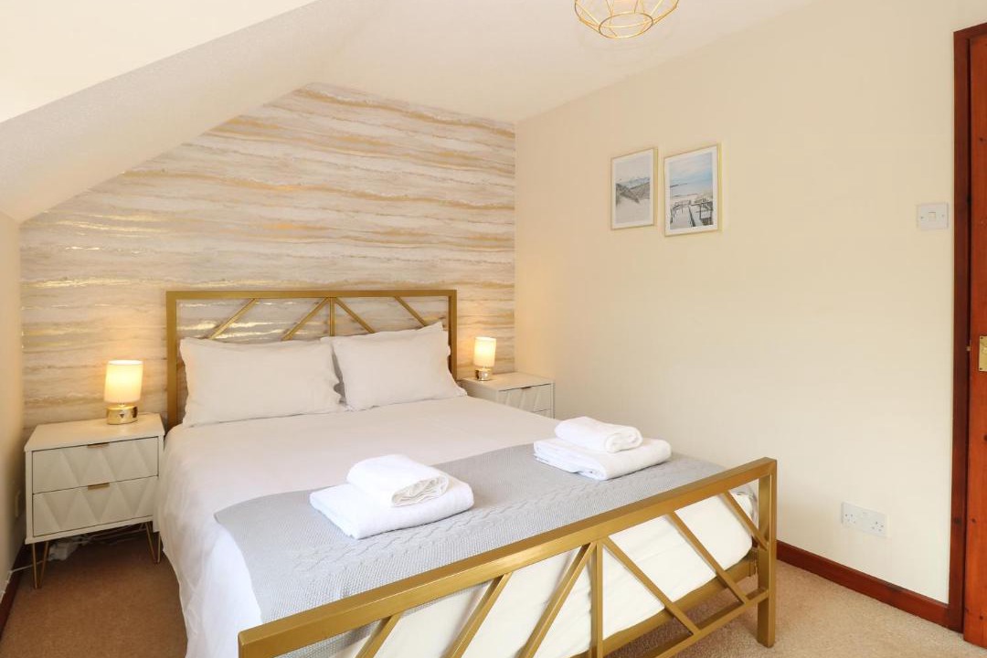 Photo of Others in Salthouse