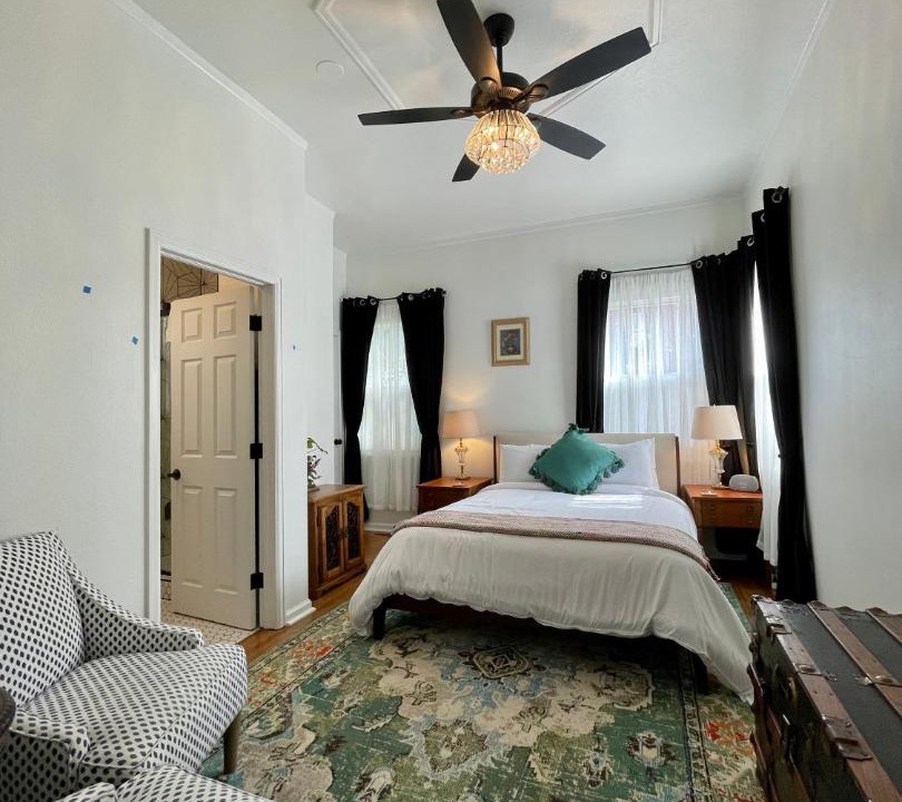 Photo of Bedroom in Cheesman Park