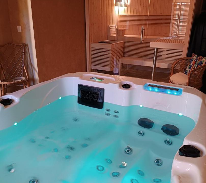 Photo of Others in Brouchaud