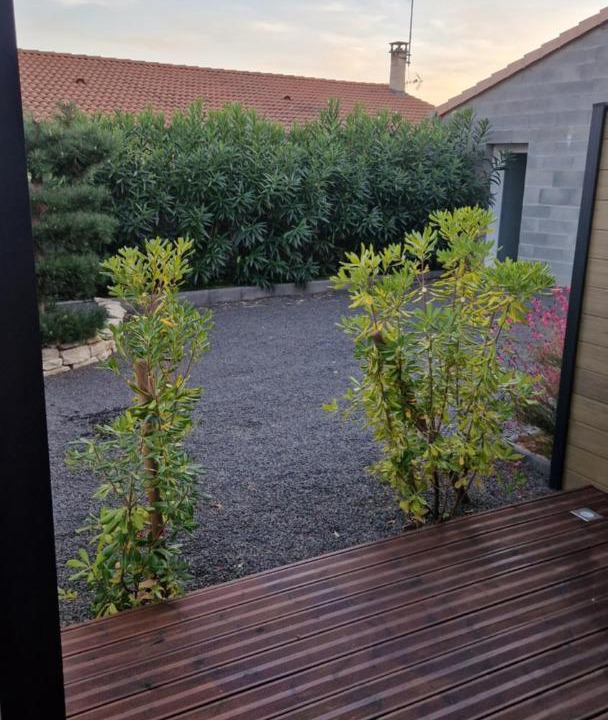 Photo of Others in Chanos-Curson