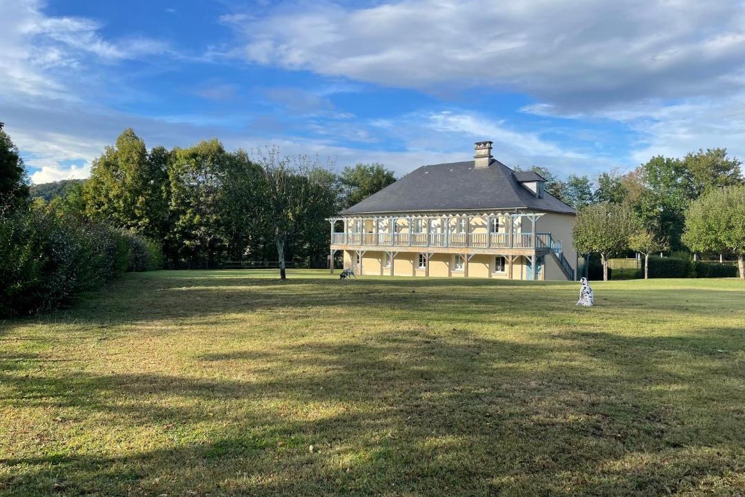 Photo of Others in Argentat