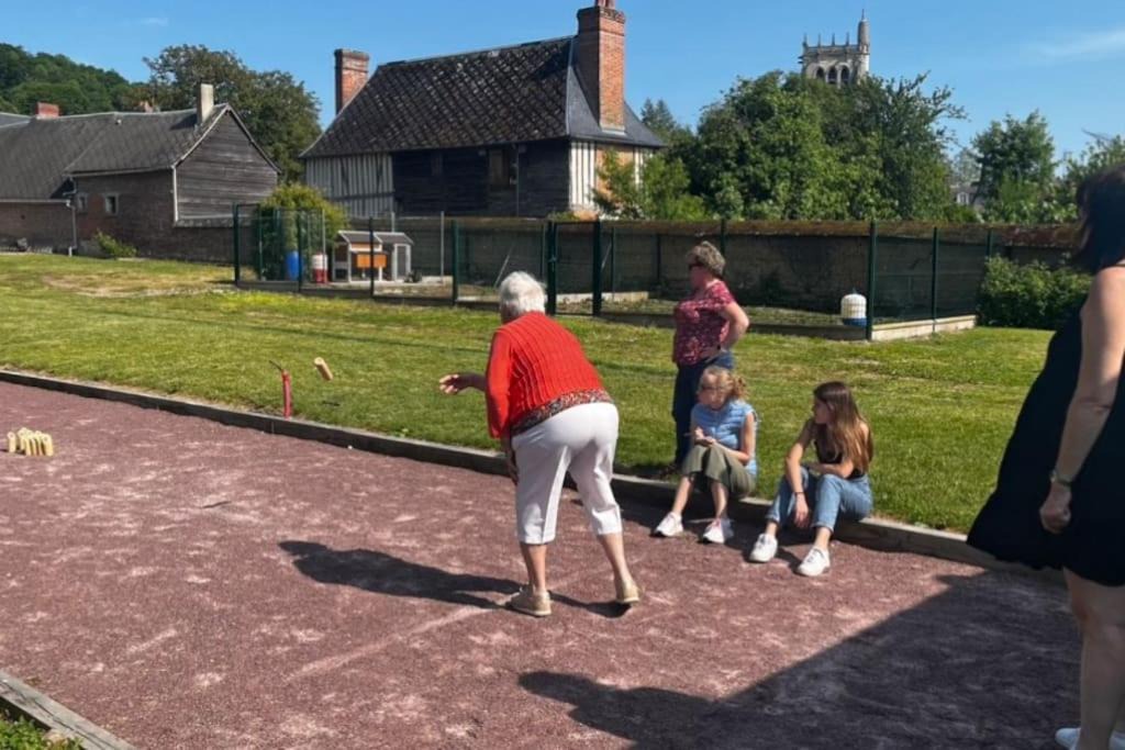 Photo of Others in Le Bec-Hellouin