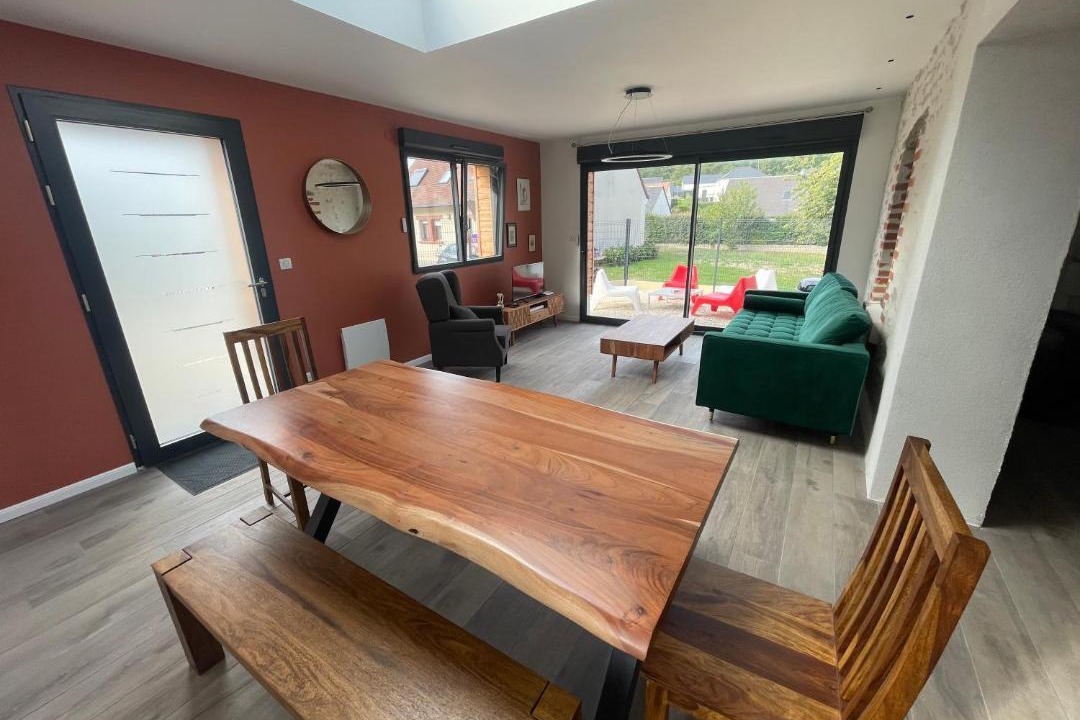 Photo of Livingroom in Ballan-Mire