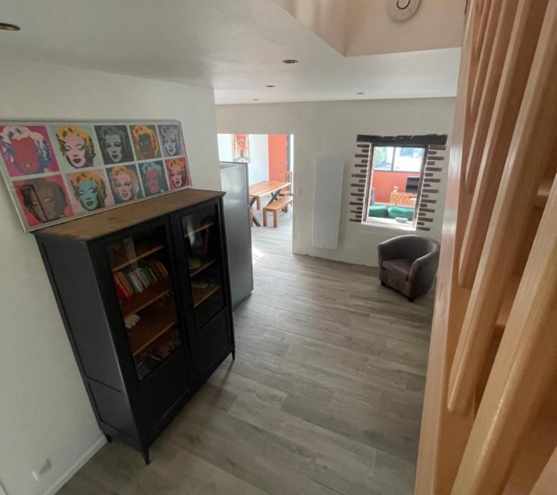 Photo of Livingroom in Ballan-Mire