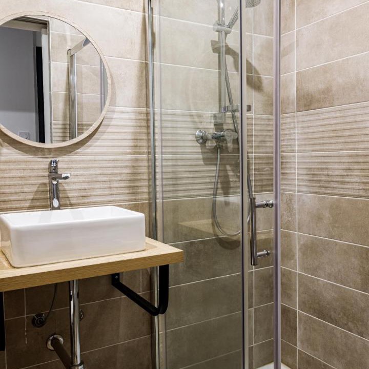 Photo of Bathroom in Carnot - Gailleton